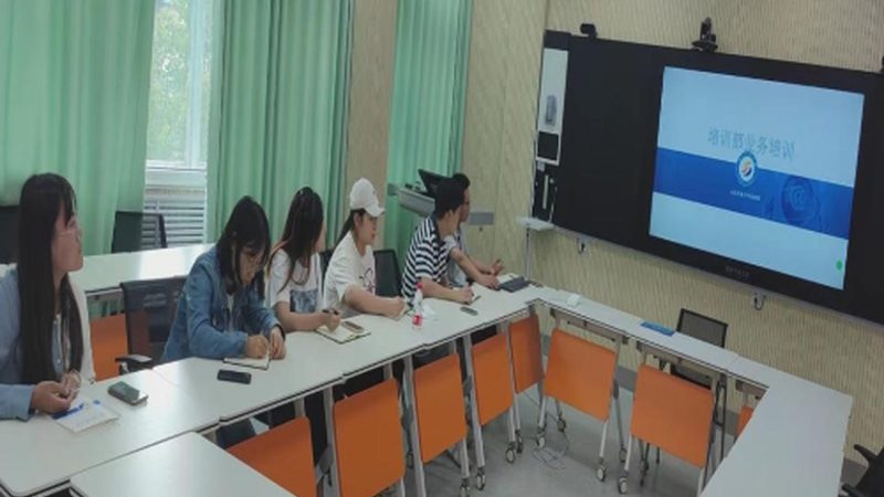 家庭教育指导师证与心理咨询师：两者的区别与职业定位